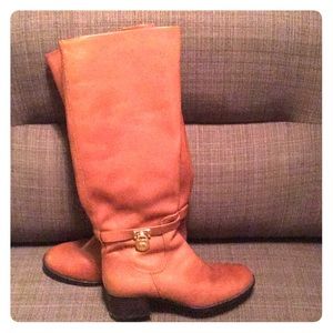 Michael Kors Boots size 6